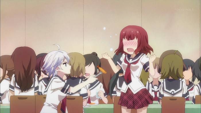 [Too happy!: episode 11 "8/18 school of storm"-with comments 32