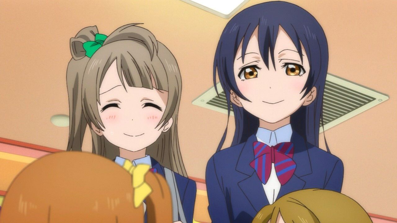 Love live! 6 second's comments. Love live the biggest moron times! Hatch is the only sore! 8