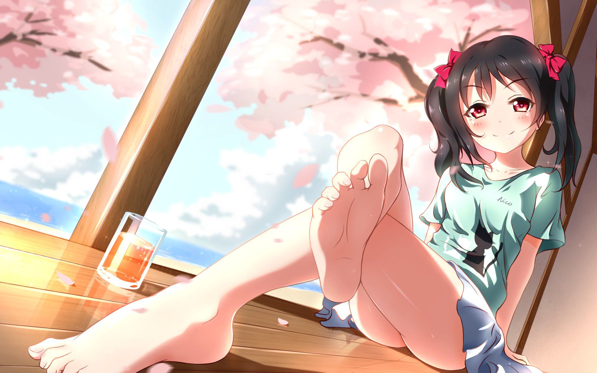 [Secondary] a barefoot girl foot image I want to see! 6 23