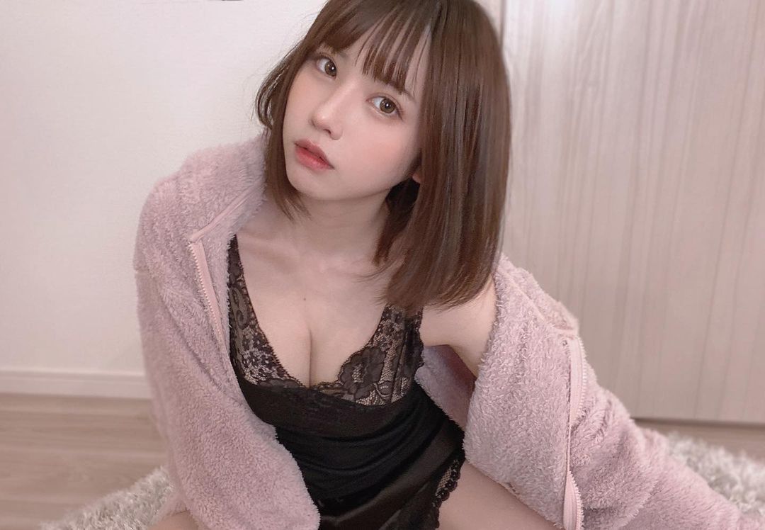 【Image】Popular beauty cosplayer's naughty underwear shows off generously www 6