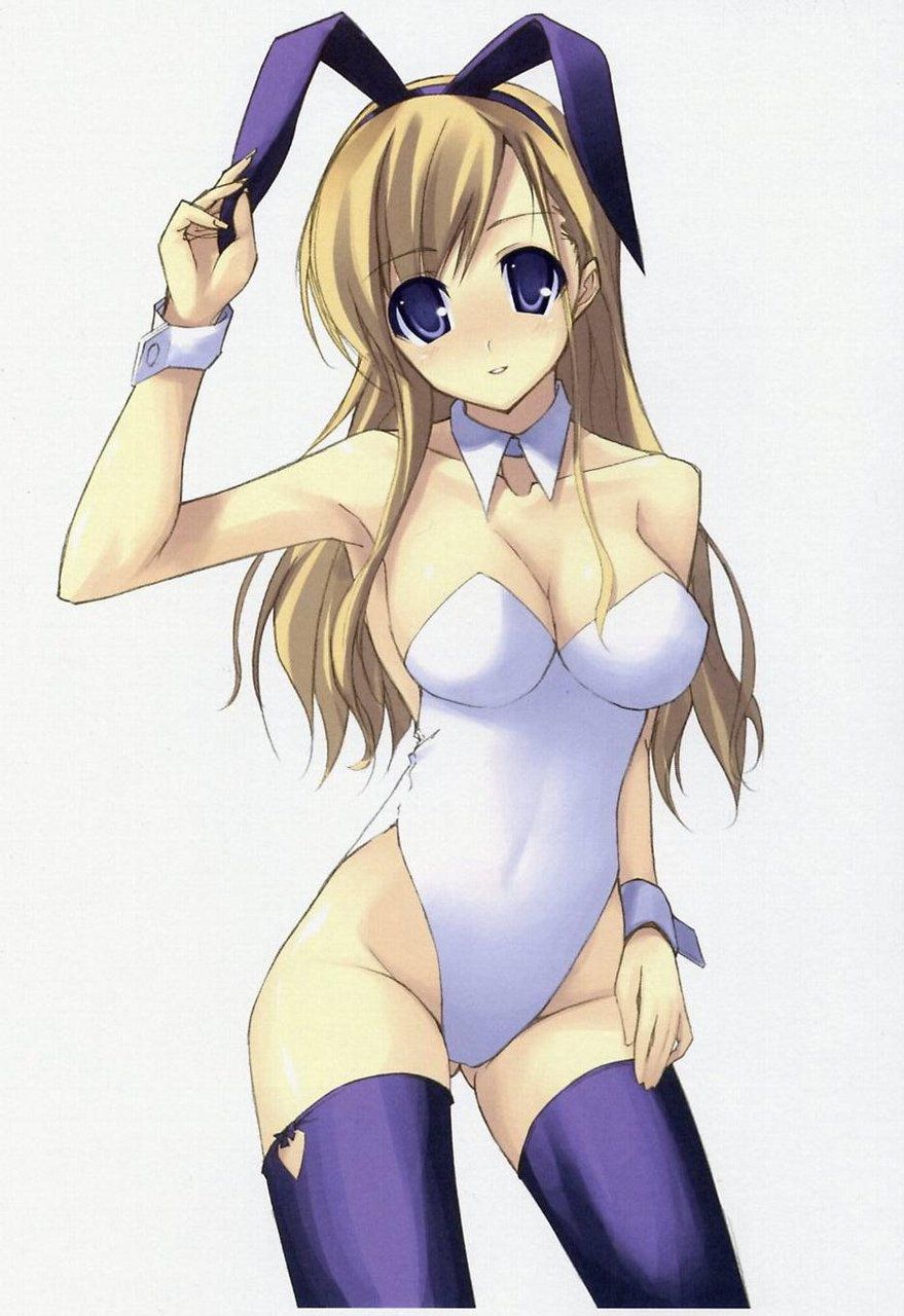 Erotic pictures of the Bunny girl! 18