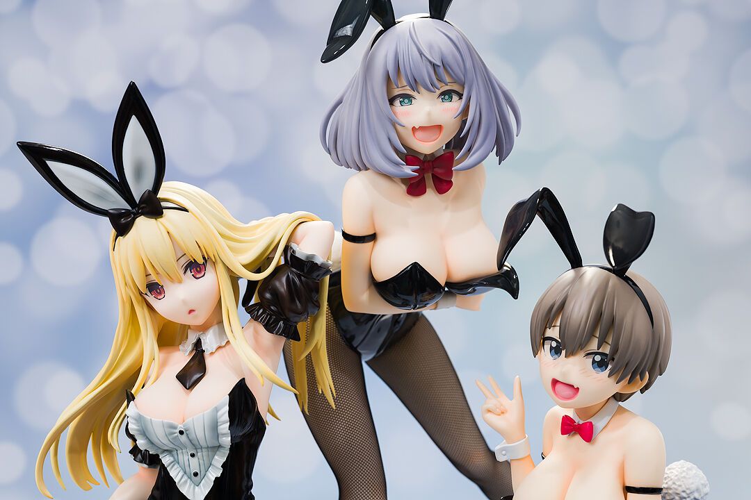 Very Hot Figurines 240