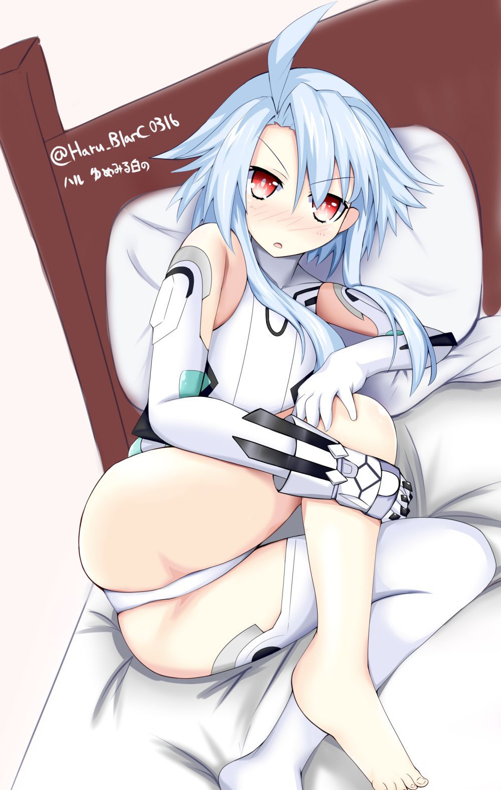 [Secondary] Super erotic pictures of neptunia we've compiled 19