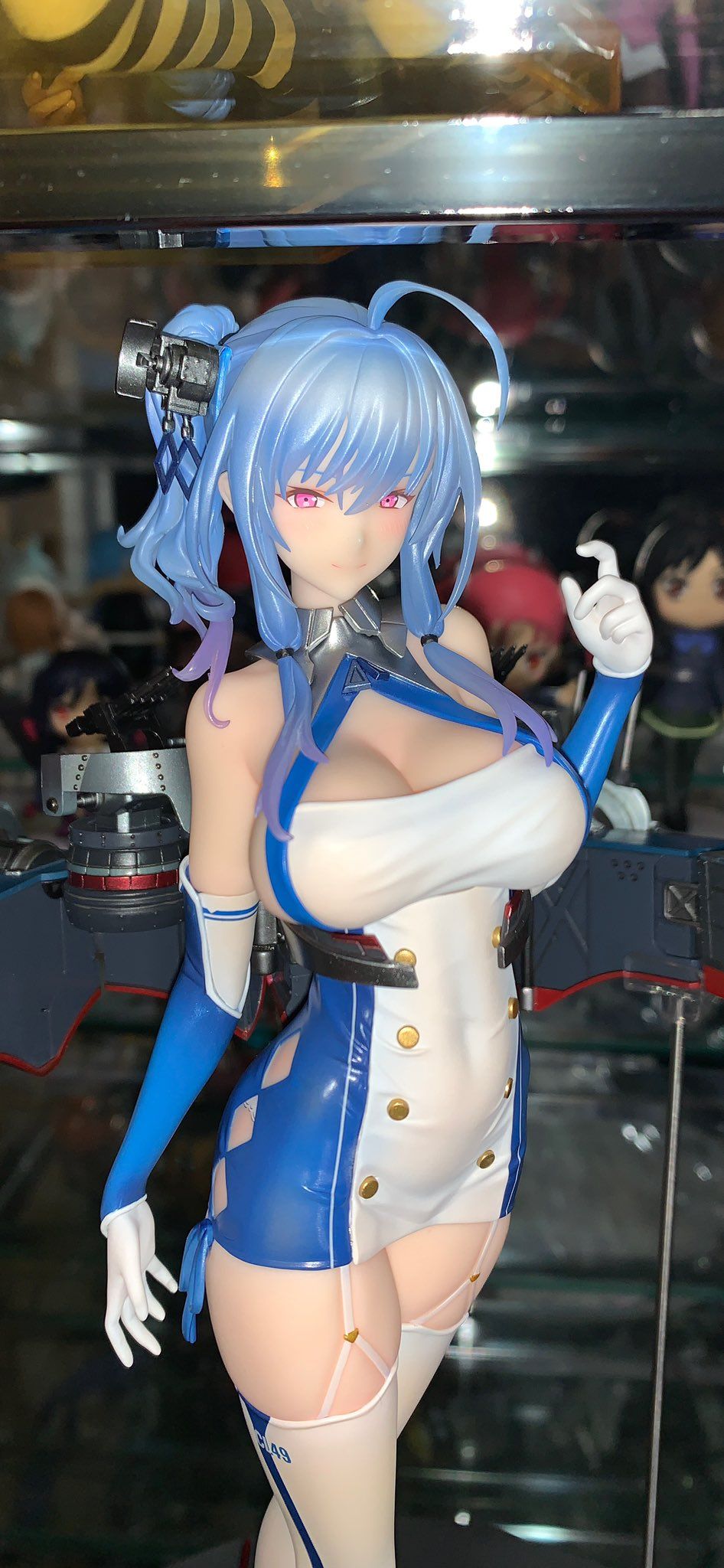 【Sad news】 Beautiful girl figure more etched than thigh riser comes out 18