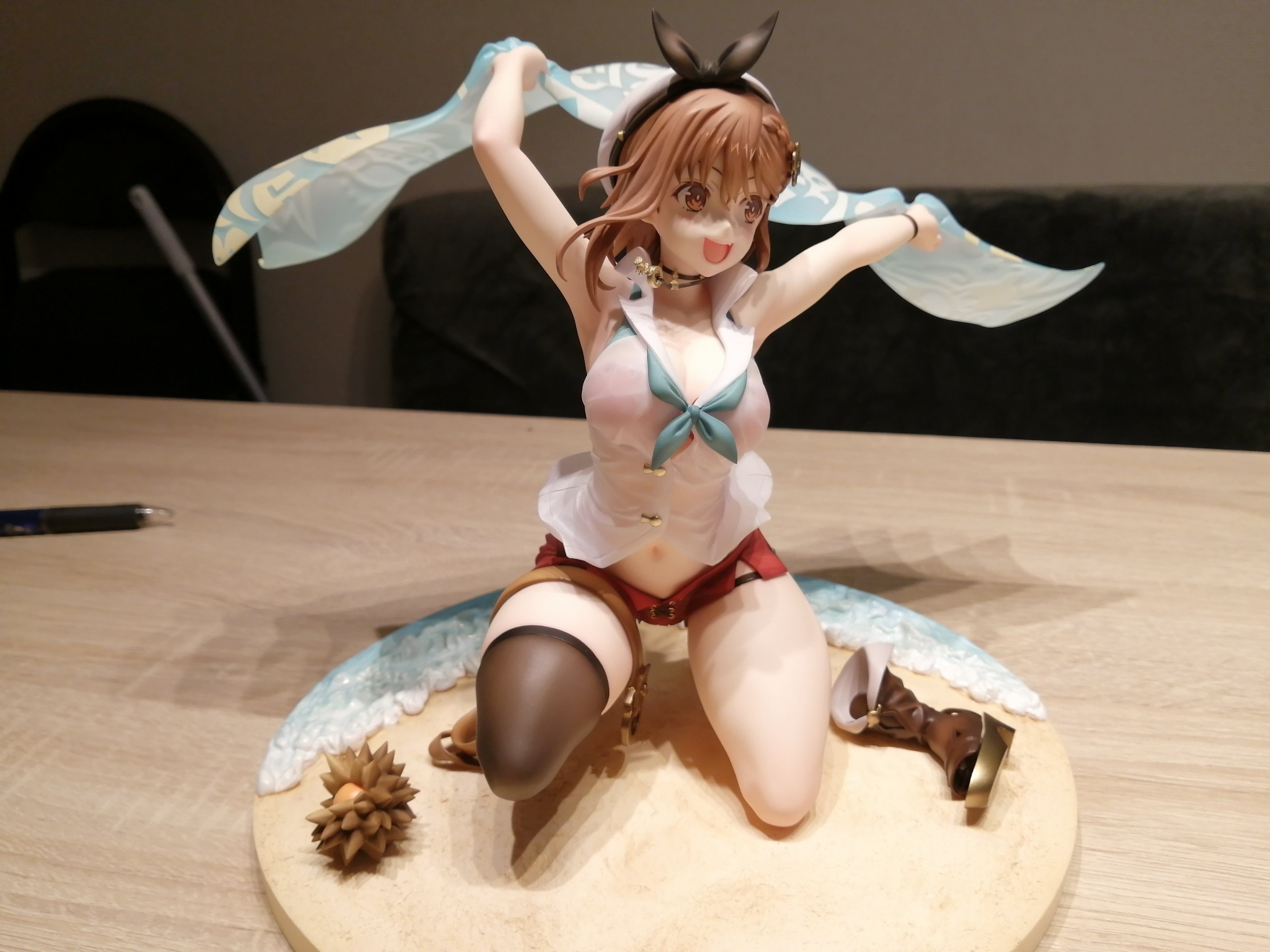 【Sad news】 Beautiful girl figure more etched than thigh riser comes out 28