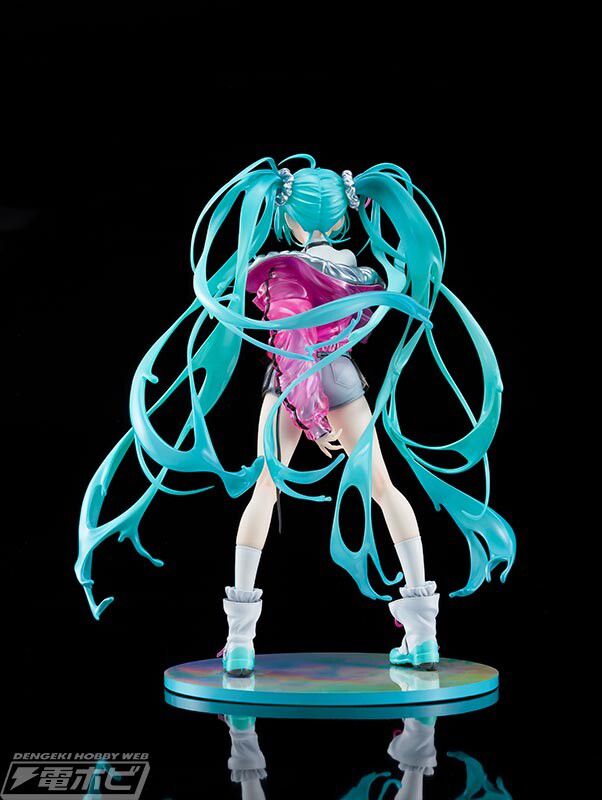 Hatsune Miku Erotic figure with erotic and buttocks in stylish navel and hot pants! 11