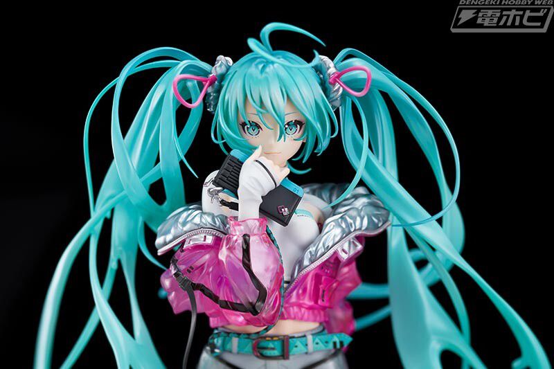 Hatsune Miku Erotic figure with erotic and buttocks in stylish navel and hot pants! 12