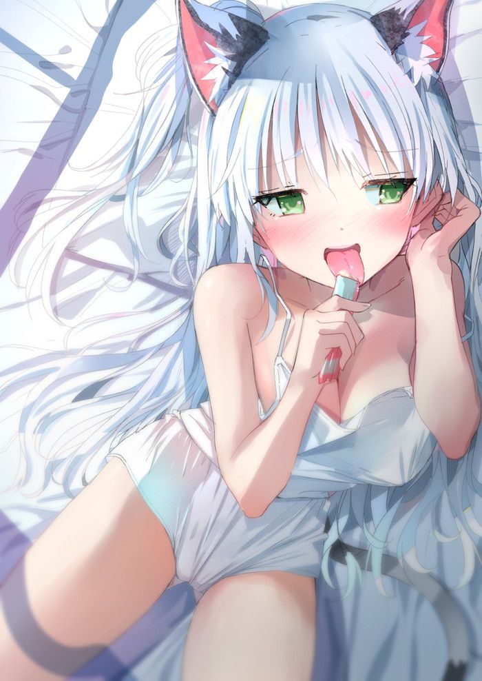 Please give me a little erotic image of a gray-haired girl! Part2 16